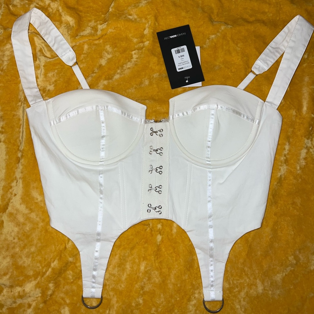 Fashionova top